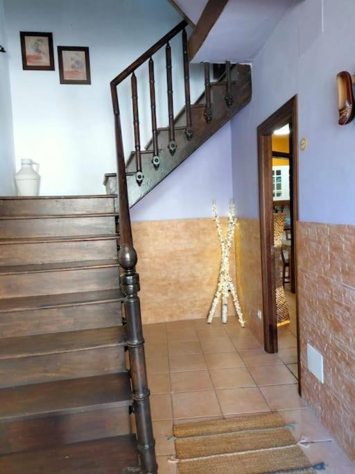 La Casina Roja - Santolaya De Cabranes Villa Arboleya Exterior photo